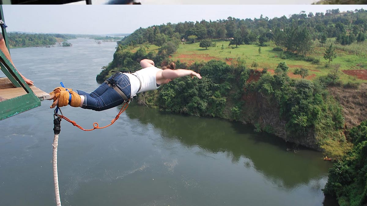 Thrilling Activities to do while on a Uganda Safari
